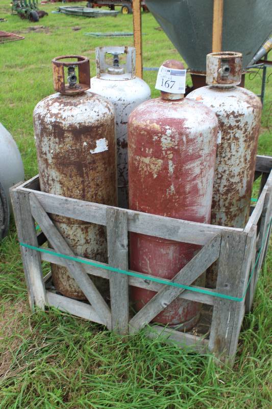lot 167 image: Lot of (4) 100 Pound LP Tanks