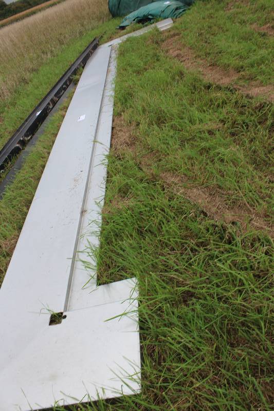 lot 231 image: Stainless Steel Bar Top