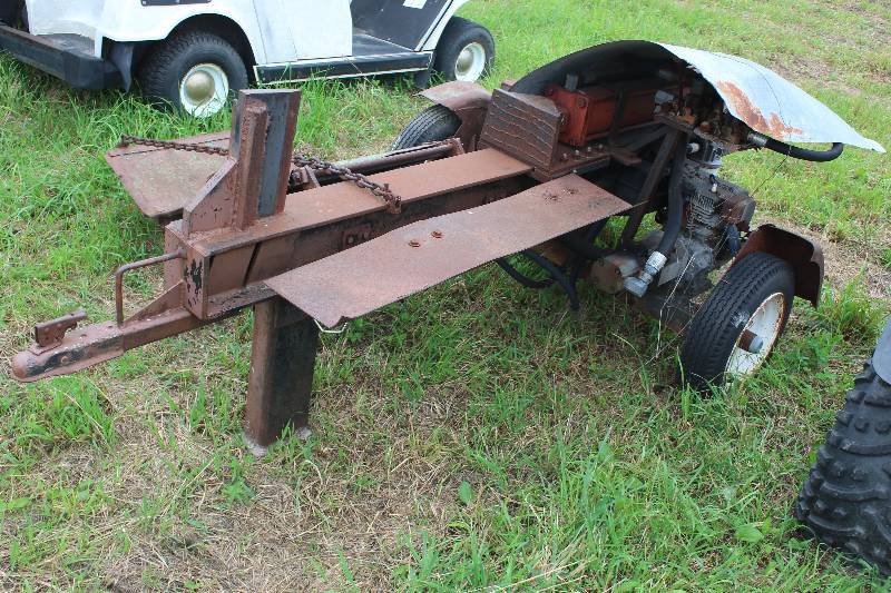 lot 12 image: Wood Splitter, Towable, with 8 HP Gasoline Engine and Rain Cover