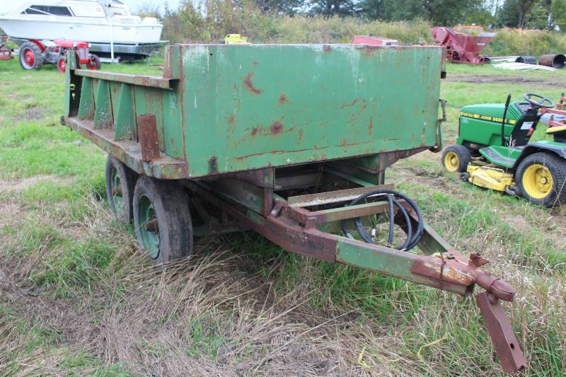 lot 22 image: Shop Built 4-Wheel 2-Axle Dump Trailer
