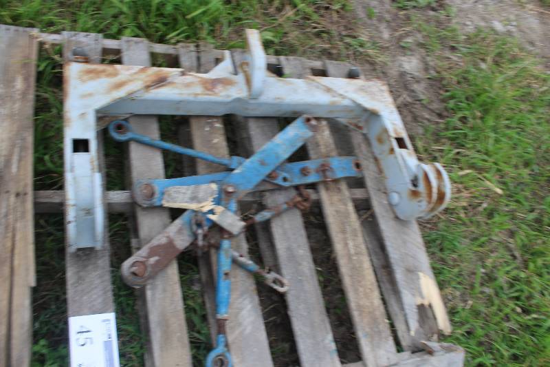 lot 45 image: Pallet Lot of Three Point Hitch Quick Coupler Assemble