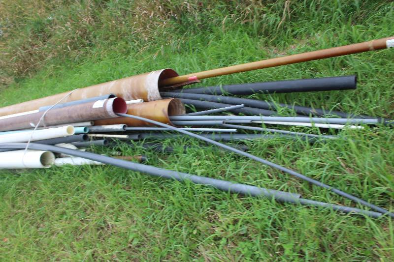 lot 32 image: Lot of Assorted PVC,Pipe