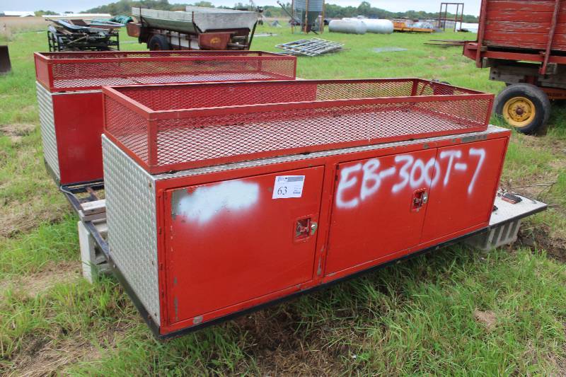lot 63 image: Truck Utility Bed