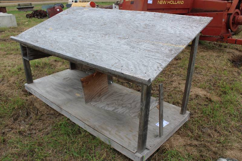 lot 85 image: Shop built Blue Print Table