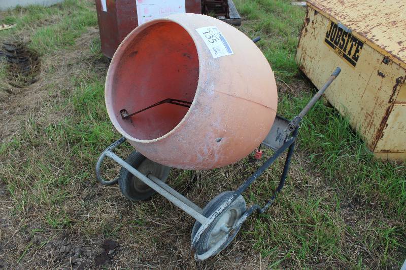 lot 135 image: Portable Electric Cement Mixer with Poly Barrel