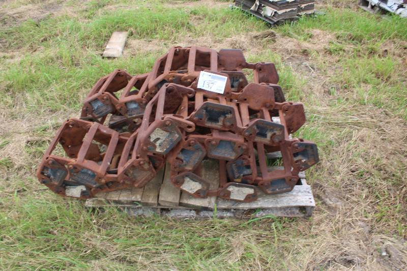 lot 137 image: Steel Skidsteer Tracks