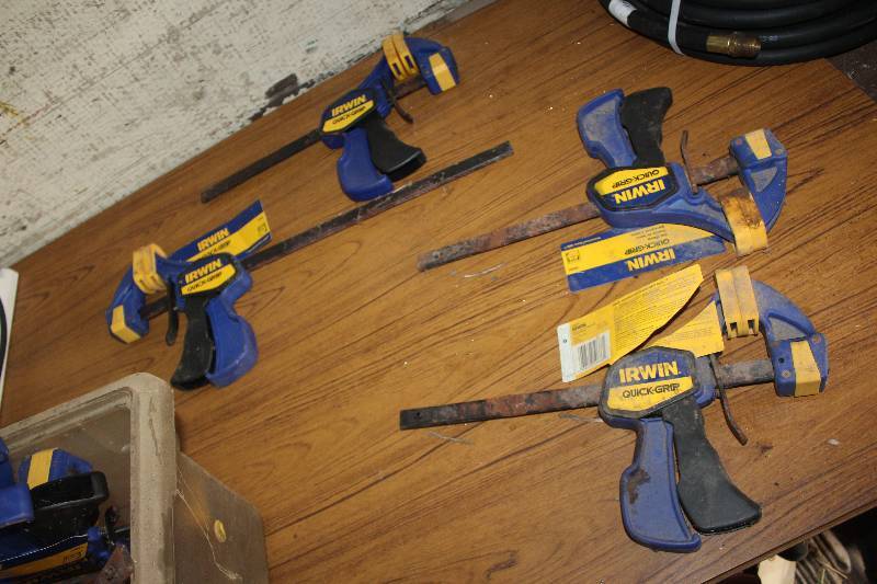 lot 858 image: Lot of (4) Irwin Quick Grip Clamps