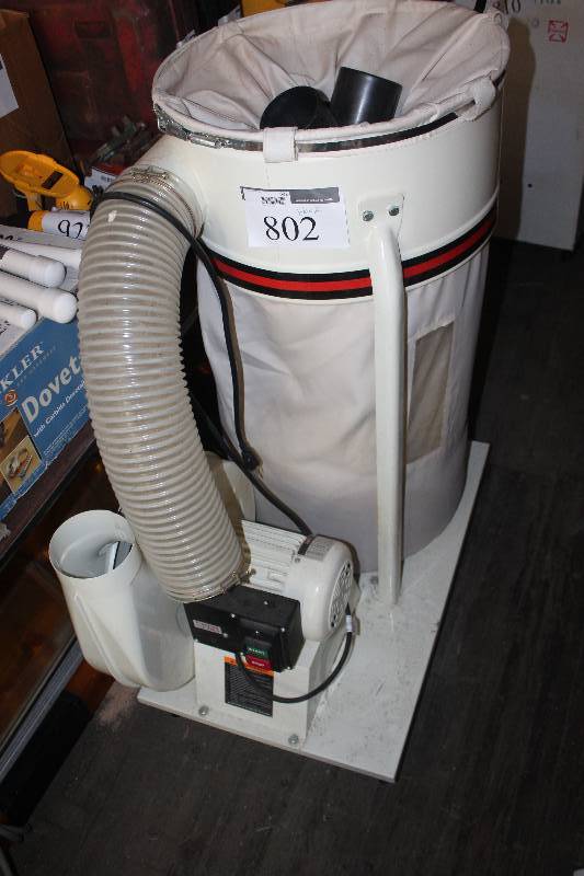 lot 802 image: JET 100 CFM Dust Collector