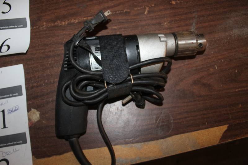lot 821 image: Sears Craftsman 12 Reversing Variable Speed Drill
