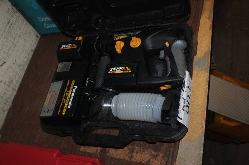 lot 903 image: Panasonic Cordless Rotary Hammer w Case, Battery, Charger