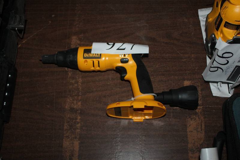 lot 927 image: DeWalt Cordless DrywallDeck Screwdriver