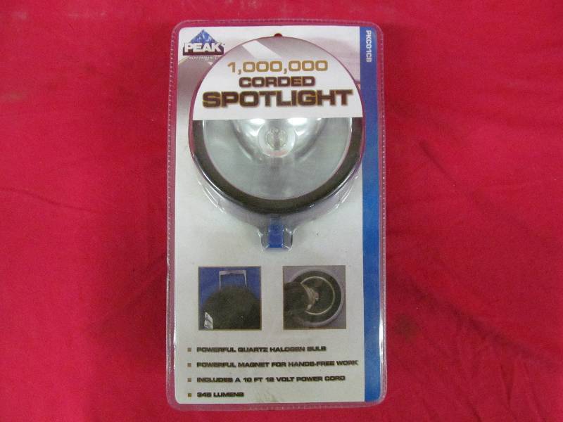 lot 6 image: Peak Performance spot light
