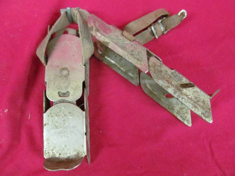 lot 20 image: Antique Jack and Jill ice skates