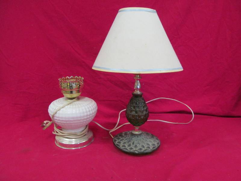 lot 61 image: Vintage table lamps