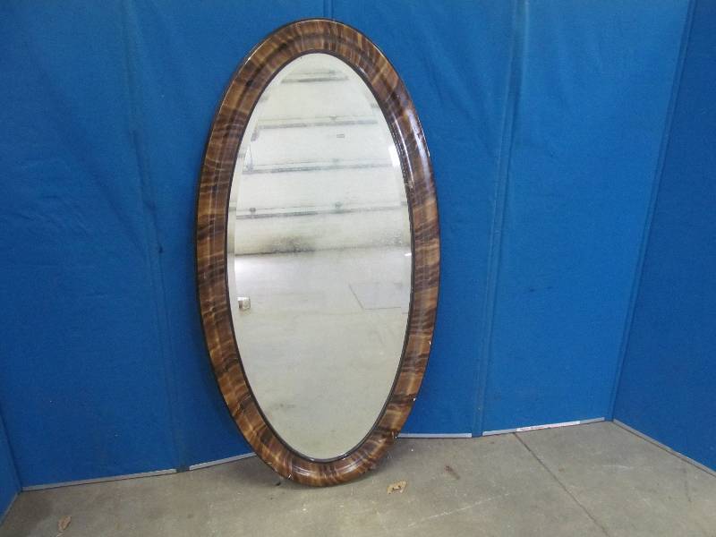 lot 76 image: vintage hall mirror