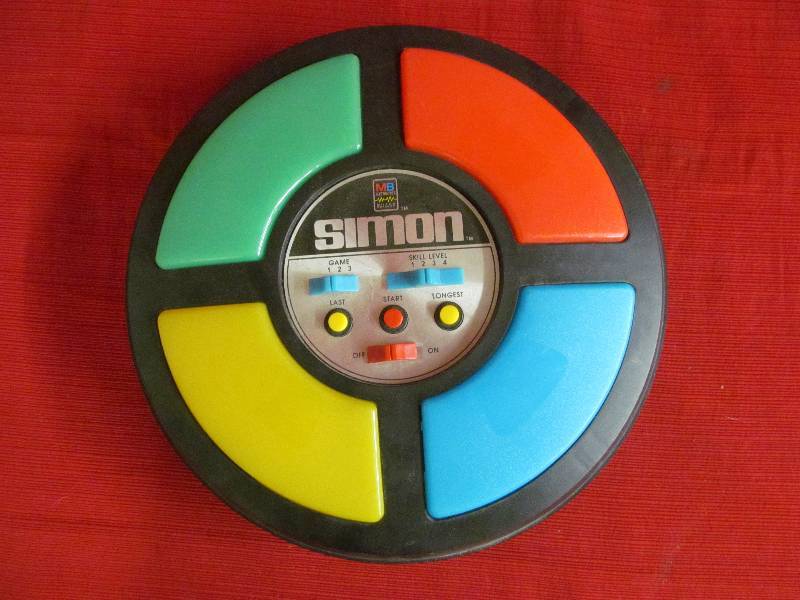 lot 89 image: vintage Simon game