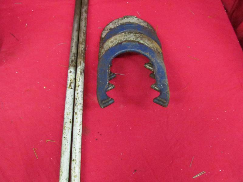 lot 119 image: Horseshoes