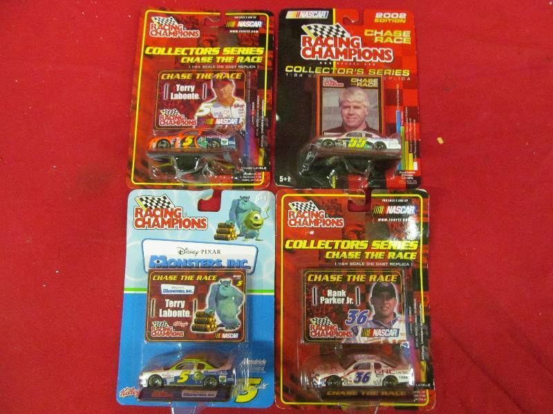 lot 155 image: collectable toy