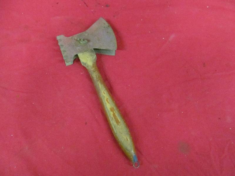 lot 157 image: vintage kitchen tool