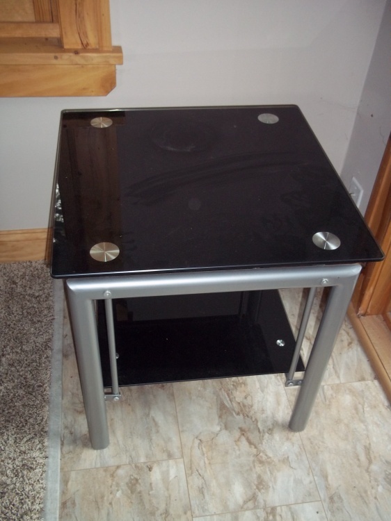 Glass Top End Table 22 x22