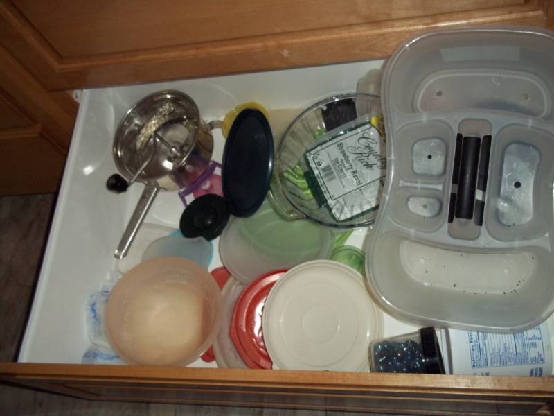 Misc bowls, covers, juicer, etc