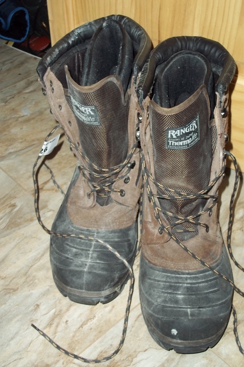 Boots size 12