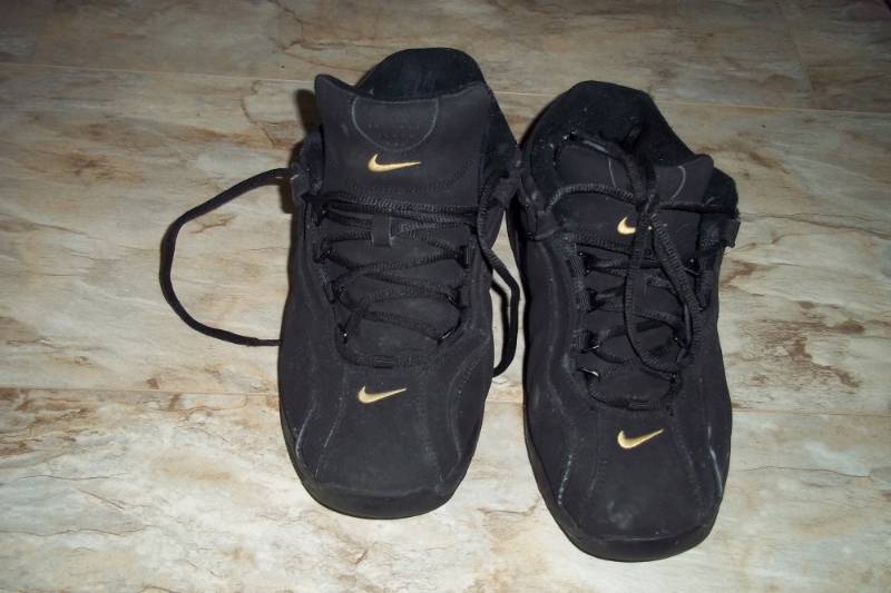 Size 11 Nike Shoes