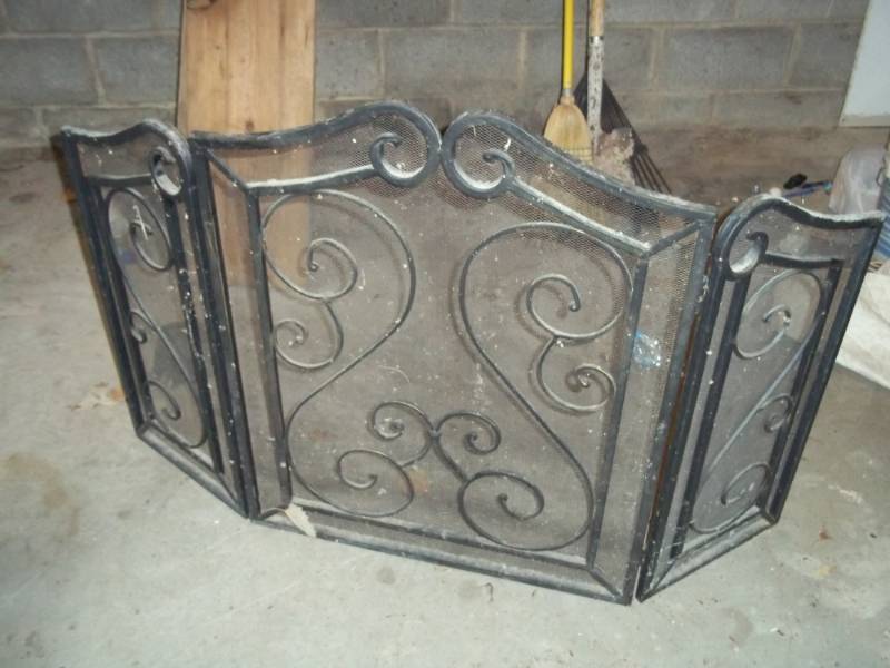 Fireplace guard