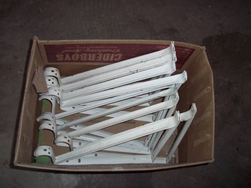 9 shelf brackets