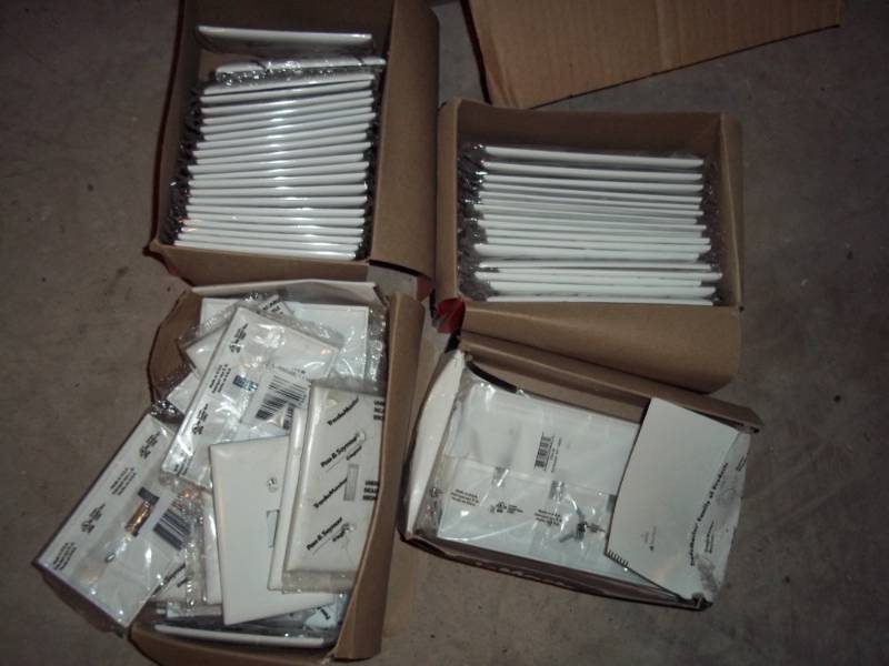 4 boxes of new electrical switch plates