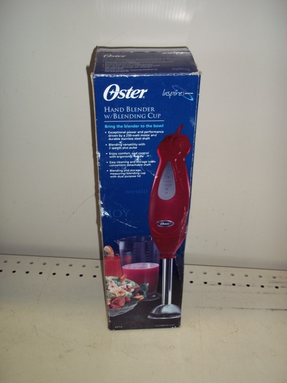 Oster hand blender with blending cup