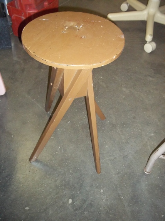 20 tall plant stand