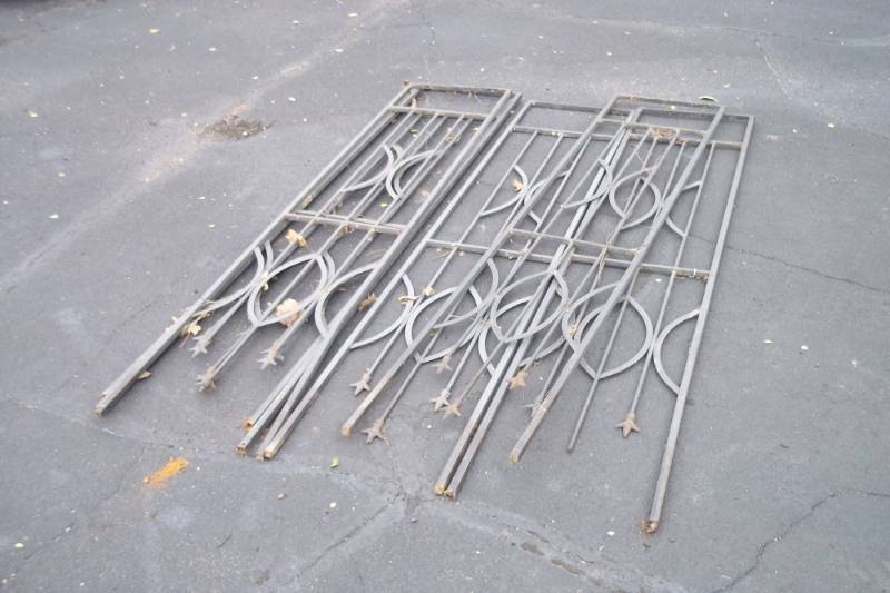 6 garden trellises