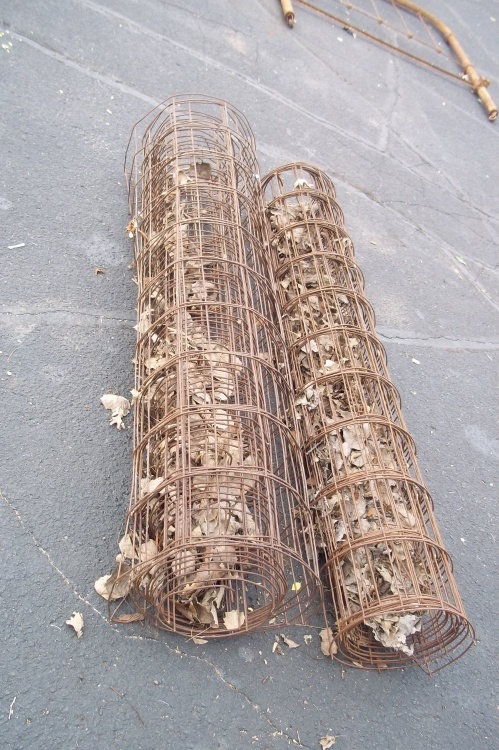 2 rolls hog wire 5ft high