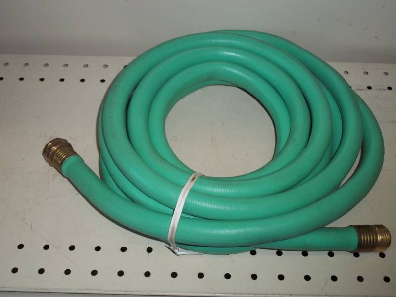 lot 4 image: Garden Hose 20 ft