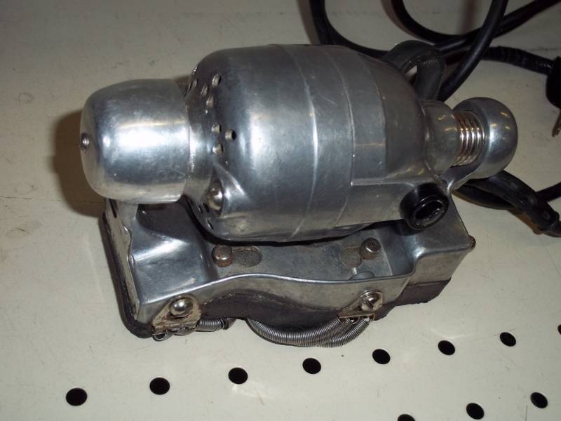 lot 11 image: Massager