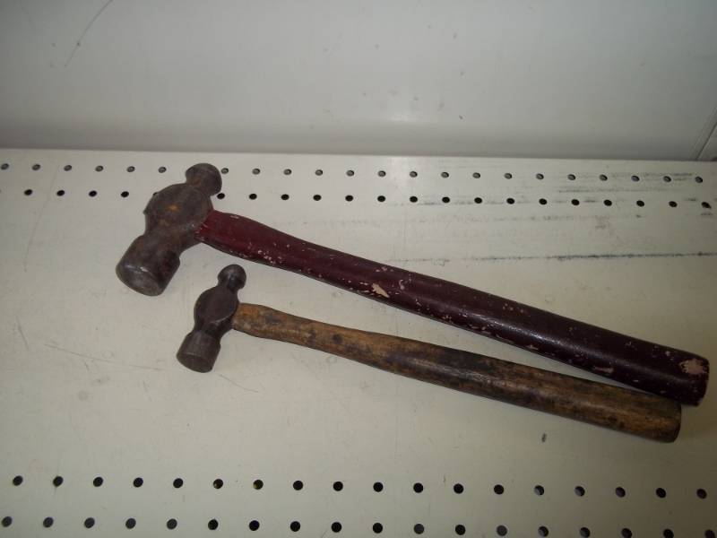 lot 15 image: Pair of Hammers