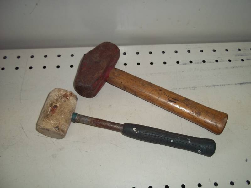lot 17 image: Pair of Hammers