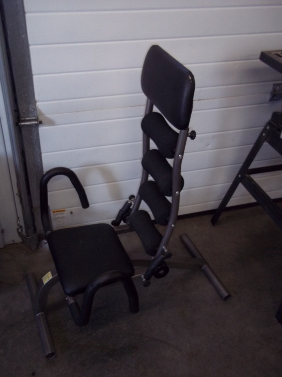 lot 28 image: Exercise Chair
