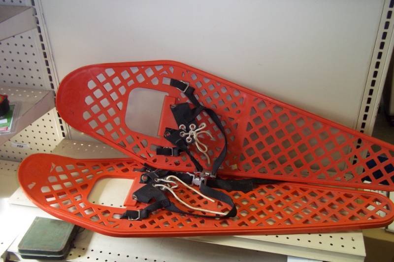lot 59 image: Pair of Plastic Snow Shoes