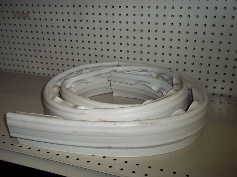 lot 71 image: Roll of Dock Edging