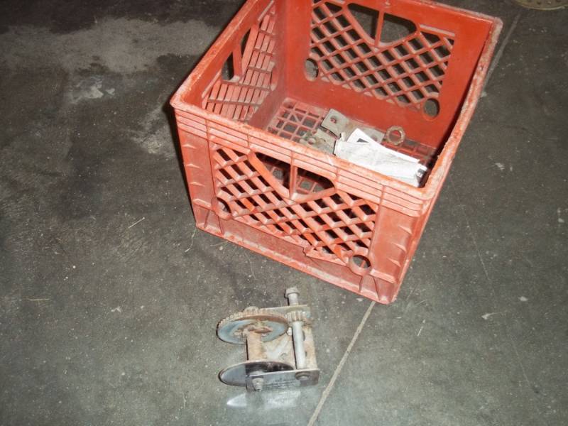 lot 85 image: Winch includes crate