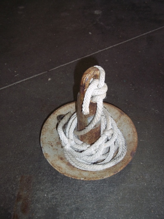 lot 121 image: Anchor