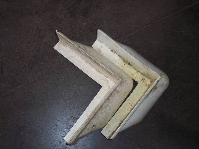 lot 129 image: Pair of Dock Corner Bumpers