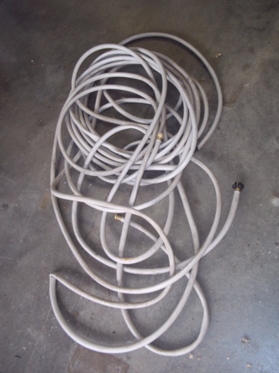 lot 142 image: Garden Hose