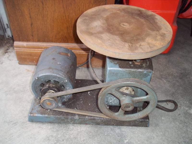 lot 160 image: Vacuum Pump with motor