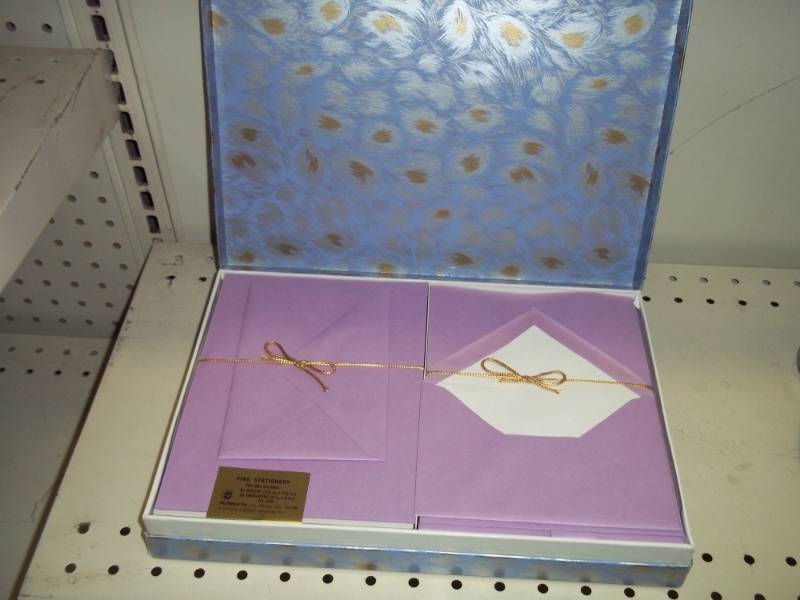 lot 195 image: Fine stationary set