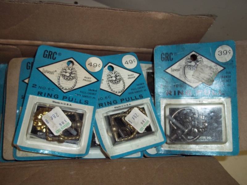 lot 211 image: Box of ring pulls