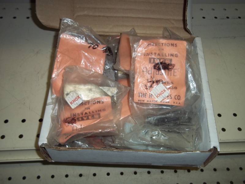 lot 268 image: Box of new adjustable hardware catches