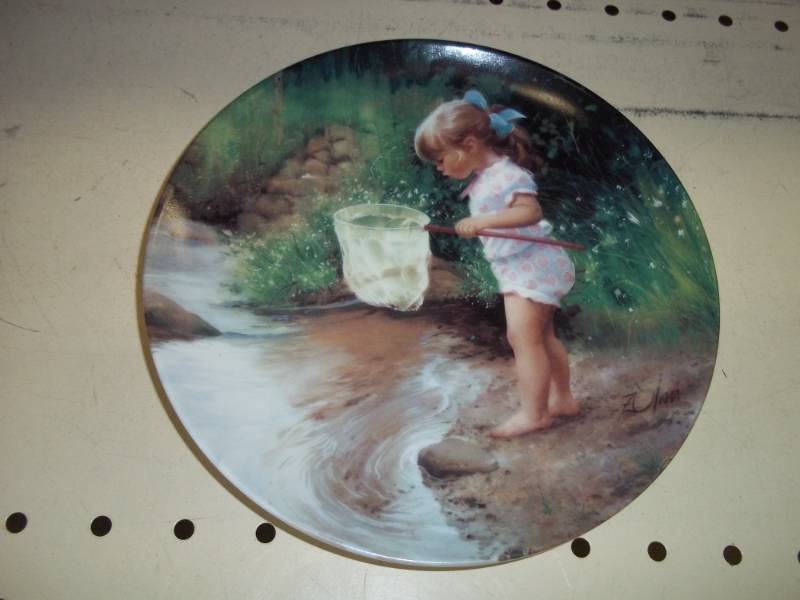 lot 277 image: Collector Plate Crystals Creek